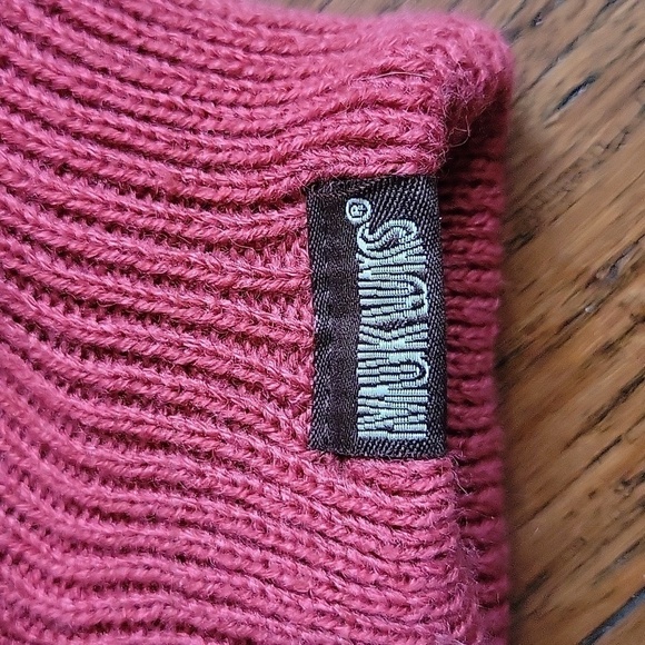 Mukluks Reversible Beanie Winter Snow Cable Knit Hat - Picture 2 of 4